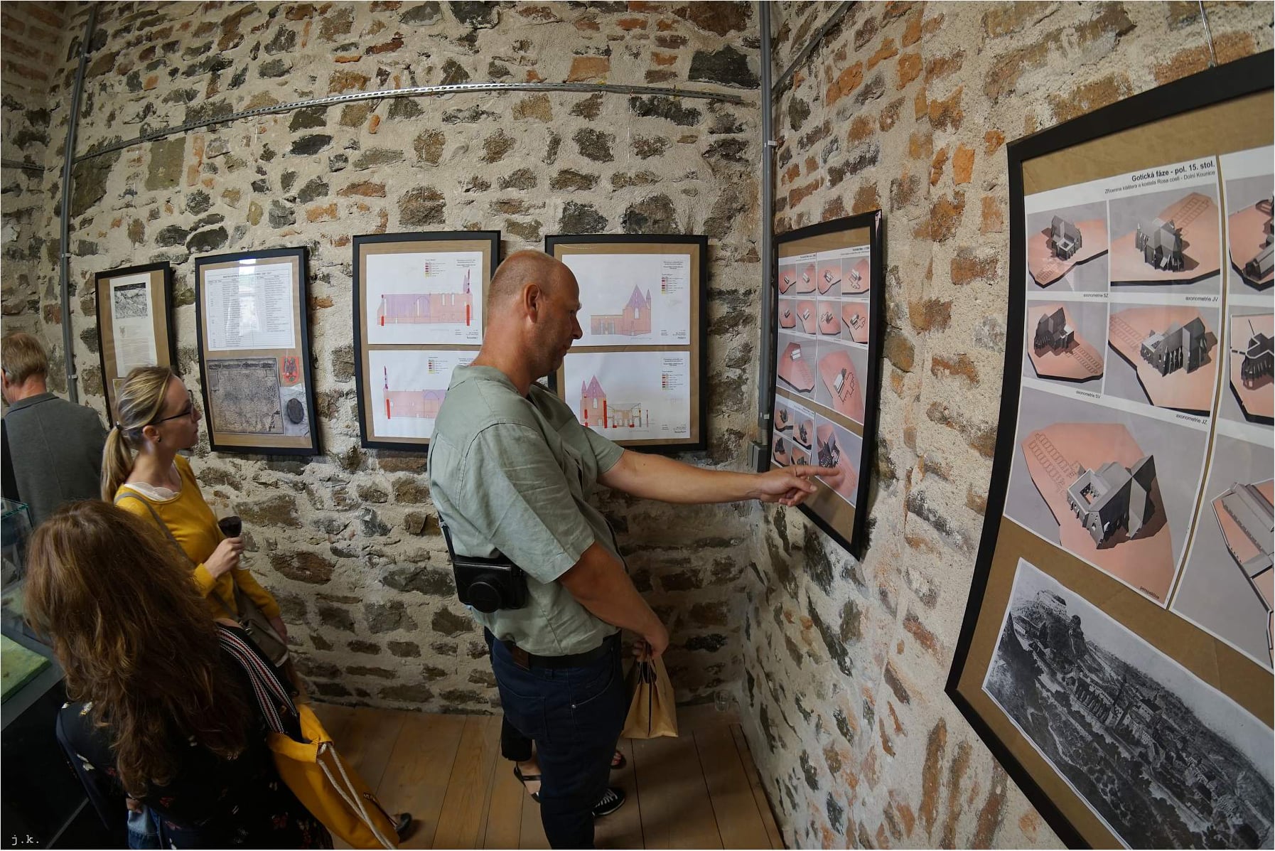 238073908_10220373299821952_3609448559139782410_n